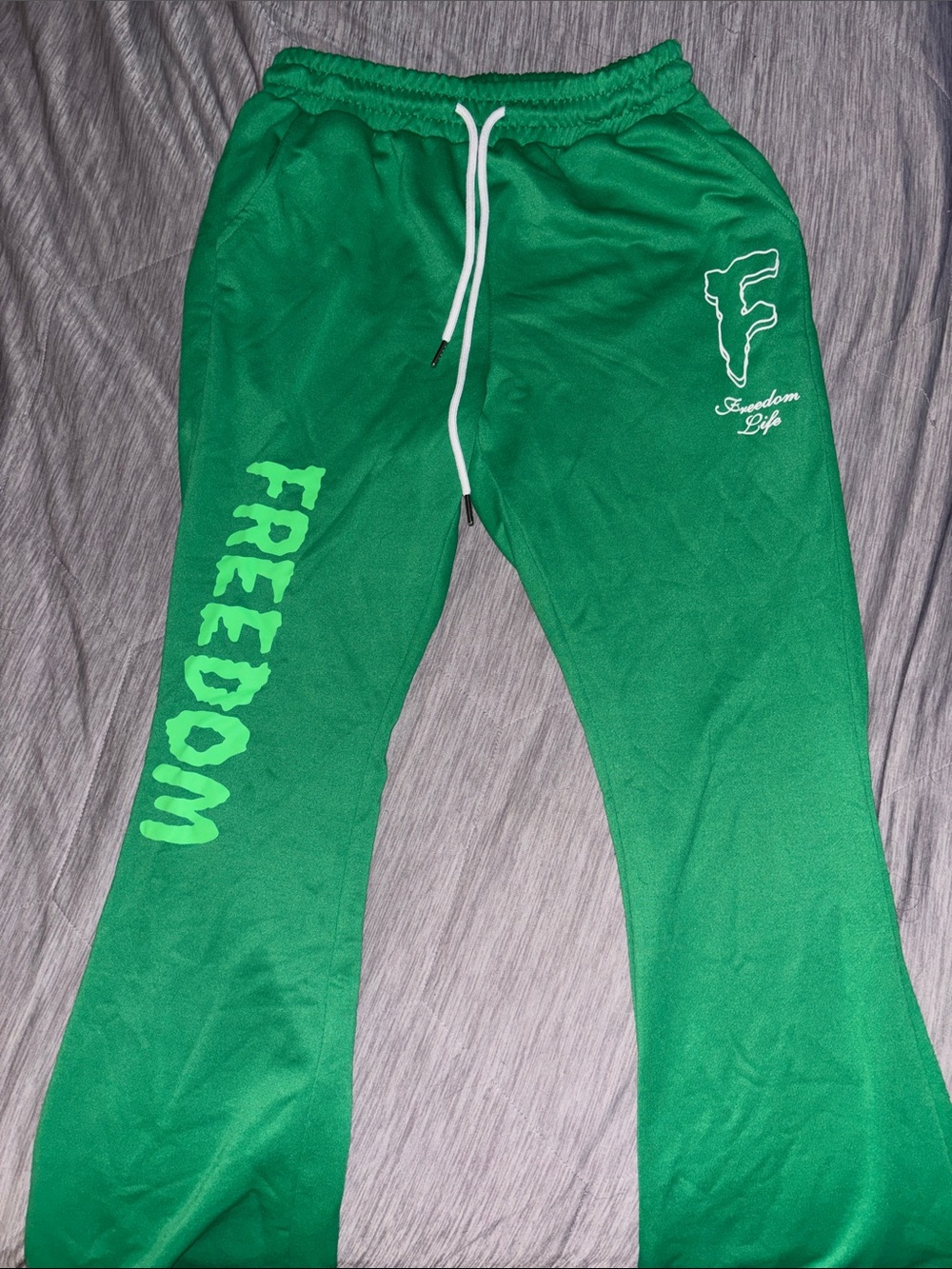 SHEIN Green 'Freedom' Men's Sweatpants